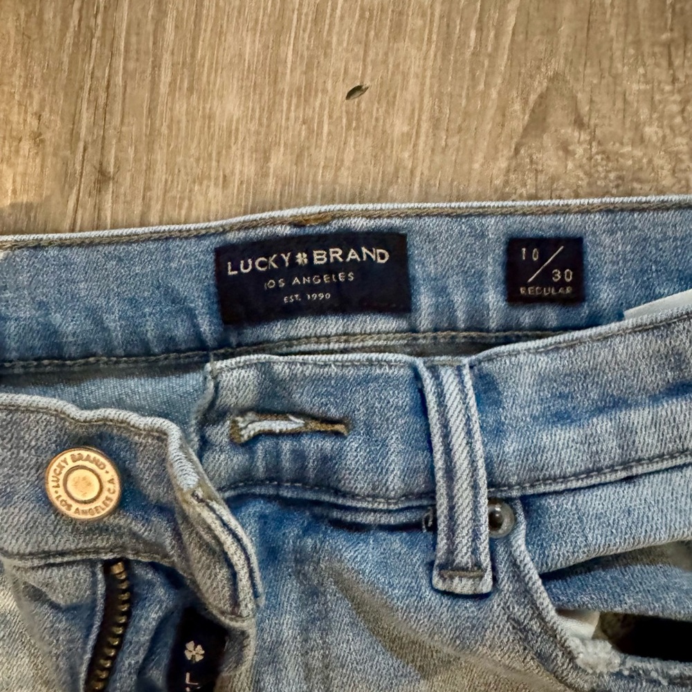 Lucky Brand Blue Jeans Classic Denim